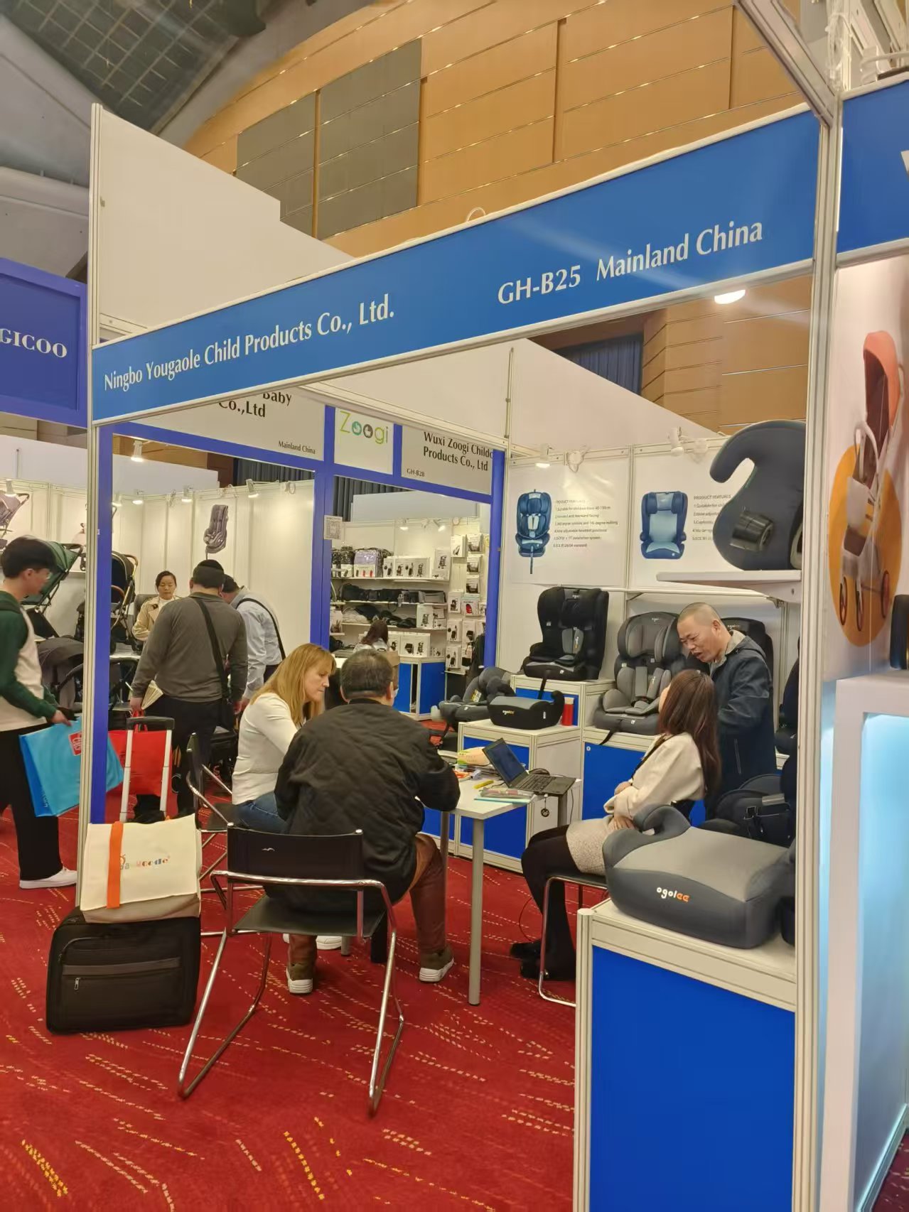 Ningbo Yougaole fait ses débuts à l'exposition internationale de Hong Kong 2024 Ningbo Yougaole fait ses débuts à l'exposition internationale de Hong Kong 2024